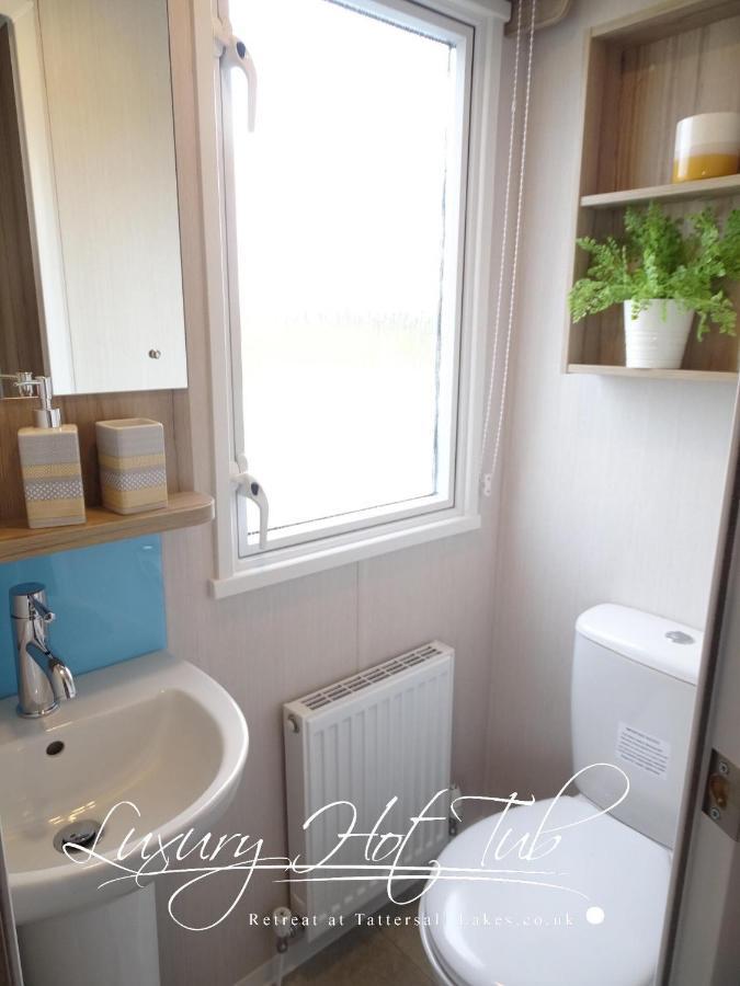 Luxury Hot Tub Retreat Villa Tattershall Exteriör bild